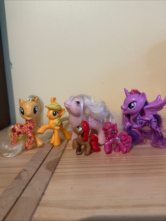 My Little Pony Other - My Little Pony Assorted Mini Figures - Pink, Purple, Yellow, Orange, Brown